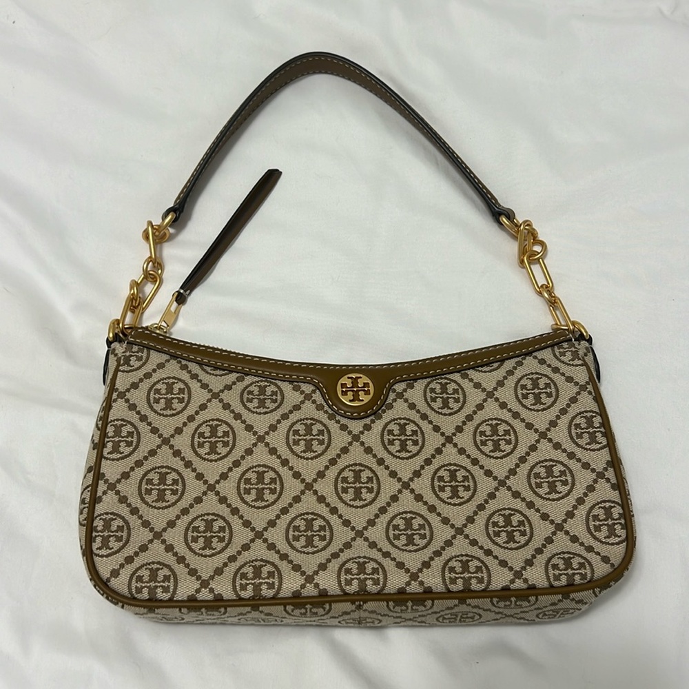 tory burch equestrian shoulder bag with extra shoulder strap -